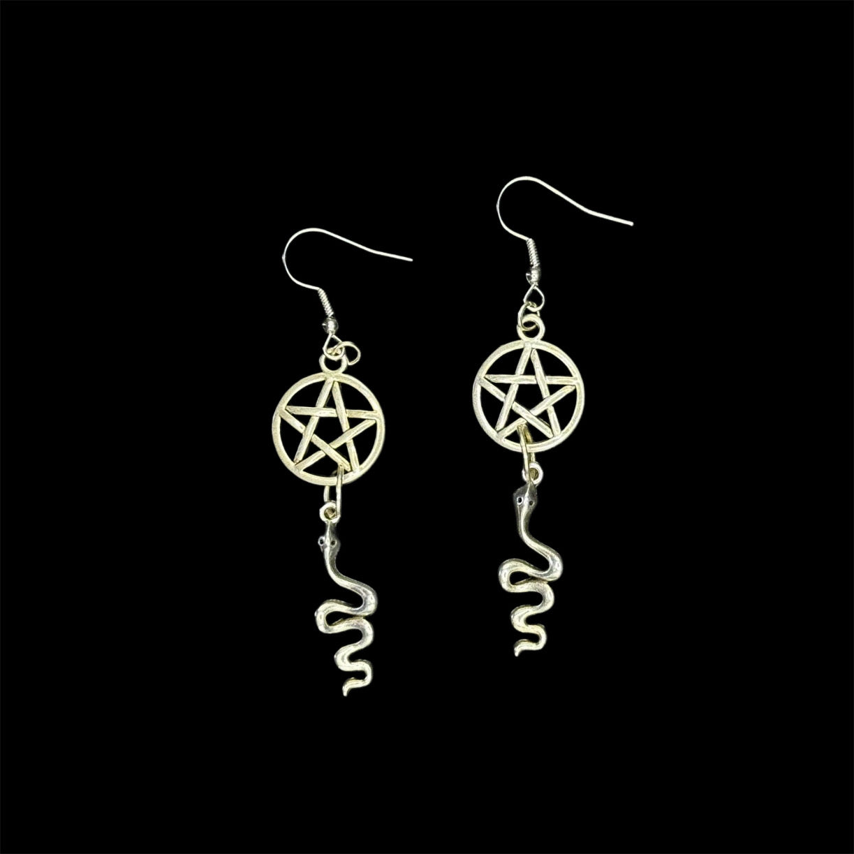 Boucles d’oreille pentagramme et serpent